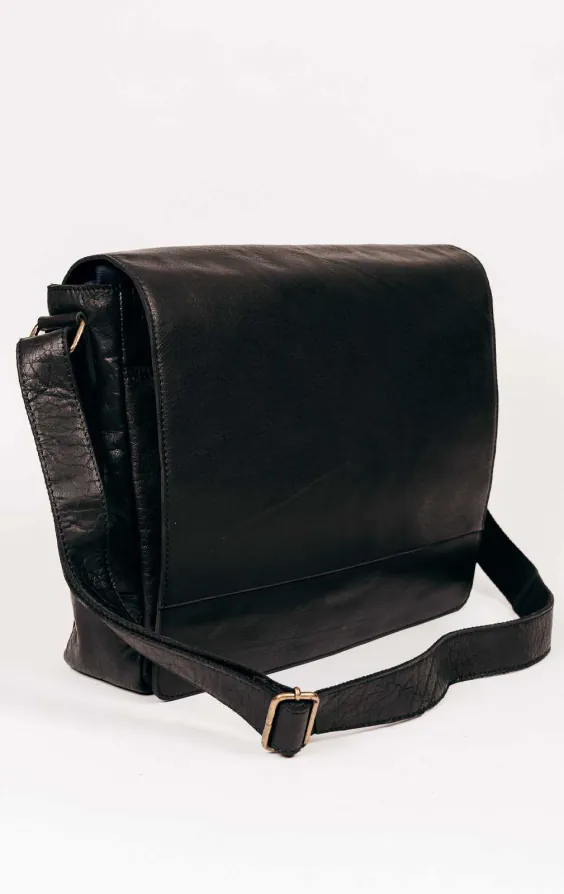 Svart läder stor messenger bag - photo 2