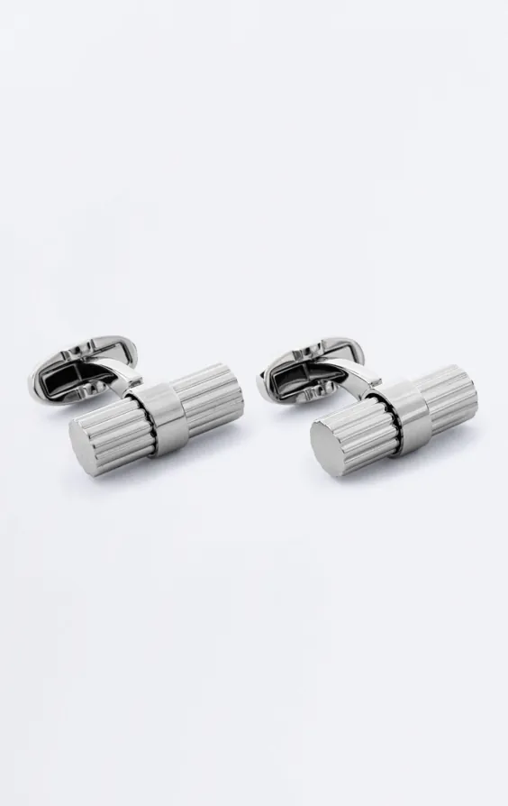 Manschettknappar med silverfärgad solid bar