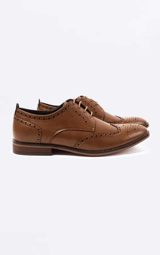 Tan Derby brogue skor