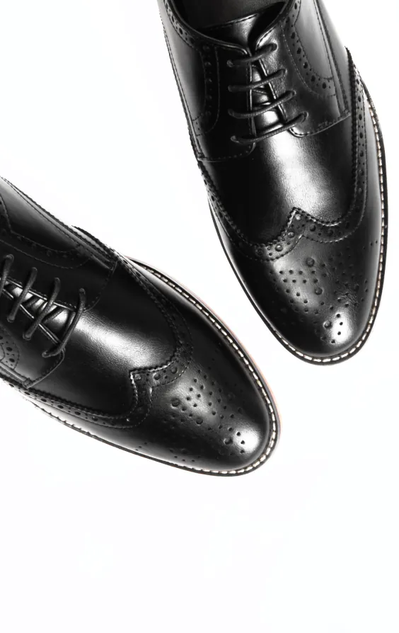 Svarta Derby brogue skor - photo 1 Svarta Derby brogue skor - photo 1