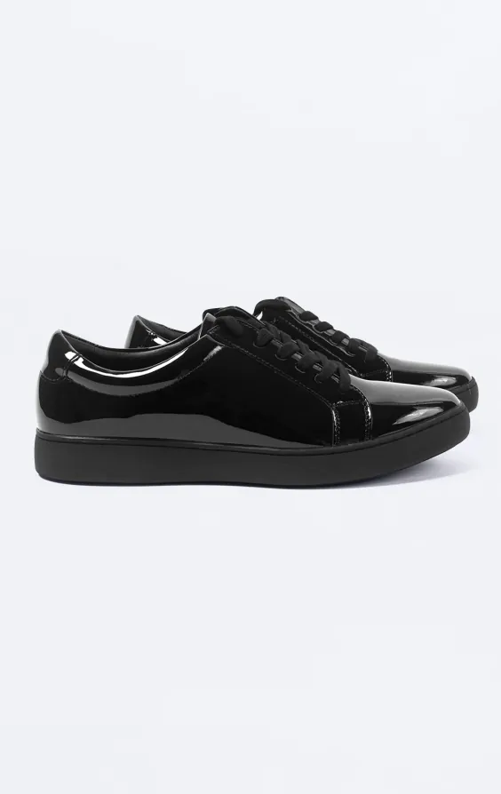 Svarta lack sneakers Svarta lack sneakers