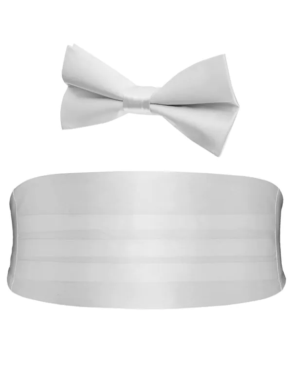 Vitt kummerband i polyester och knuten fluga i ett set