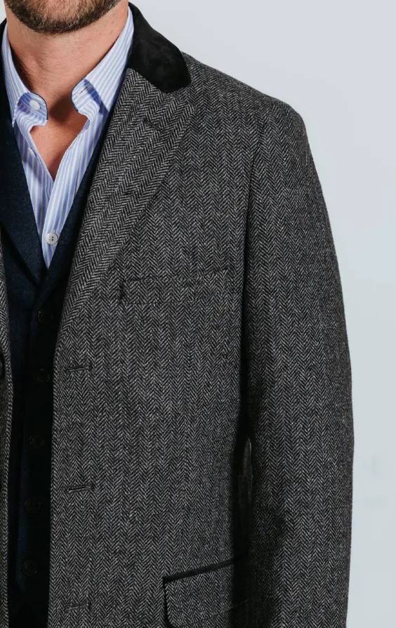 Grå fiskbensmönstrad tweed överrock med sammetsdetaljer - photo 4